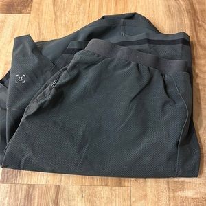 LuluLemon runner short. No Liner. 6” inseam